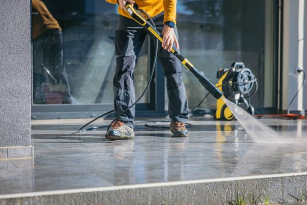 Best Factory Floor Cleaning  in Fuller Heights, FL